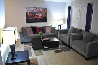 Image de Atlanta Getaway-Your Home Away From Home!
