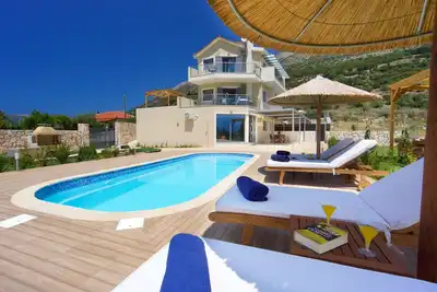 Image de 𝐊efalonia 𝐇orizon 𝐕illa 2- Amazing sea & mountain view w\/ private heated pool