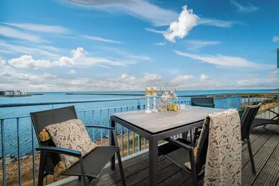 Image de \"Ocean Beach\" Baltic Sea vacation with a 3-minute walk to the beach, fireplace and sea view