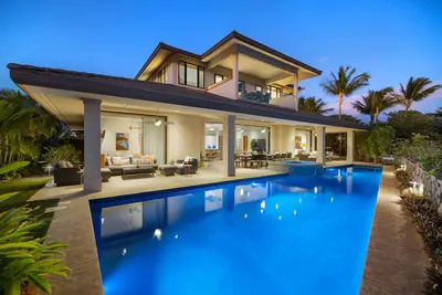 Image de Ultimate Ocean View Villa • Pool • Pickleball • Game Room • Gym • Club Access