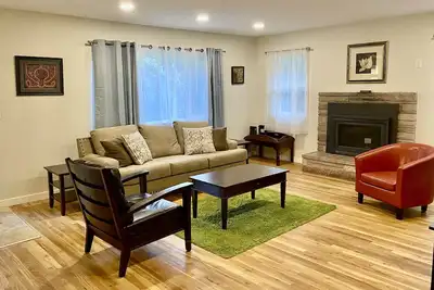 Image de The Plum House - Safe, quiet, cozy, and close to downtown, Ohsu, Lewis & Clark