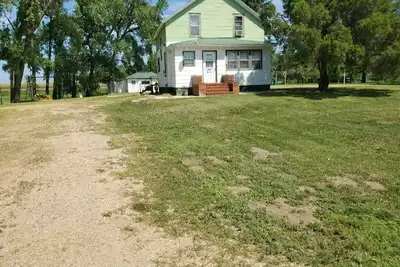 Image de Hunting and Fishing Rental House on the edge of town.