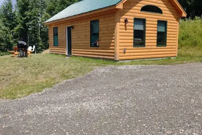 Image de Serene Country Cabins 5 near Stowe, Smuggler's Notch, Breweries, Long Trail