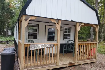 Image de Cozy Northwoods Mini Cabin. . . . . **Sauna/Hot Tub**Atv/Snowmobile Trails**