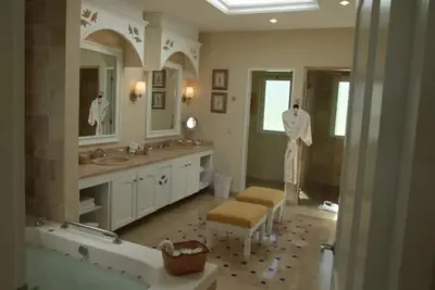 Image de Spacious Luxury Villa
