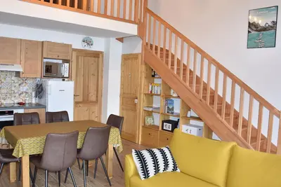 Image de Appartement Duplex Neuf 4 Pièces avec Balcon, Proche Téléphérique et Centre Aqualudique