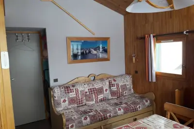 Image de Appartement agréable skis aux pieds avec balcon