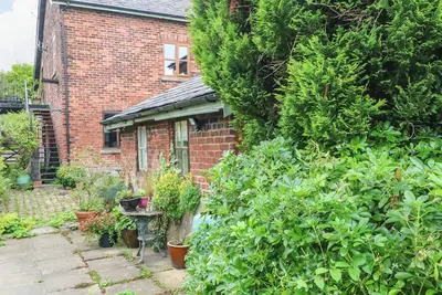 Image de The Toolshed, romantic, character holiday cottage in Birchwood