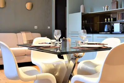 Image de Prestigious apartment near the Pompidou center A/C and Parking