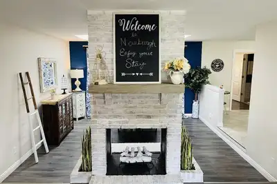 Image de Cheerful 4-Bed 2. 5-Bath Home