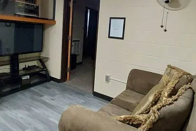 Image de Quaint Apartment - 10 Min from Turkey Run and Shades, Pet Friendly
