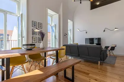 Image de Glamorous 3bdr Apartment in Lisbon by LovelyStay