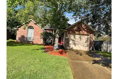 Image de Cheerful 3-bedroom 2bathroom with garage