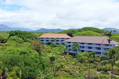 Image de Enjoy Partial Ocean Views & Moir Garden Views! A/C, Pool, Hot Tub and Gym