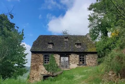 Image de The Old Stone House at La foret du Dragon