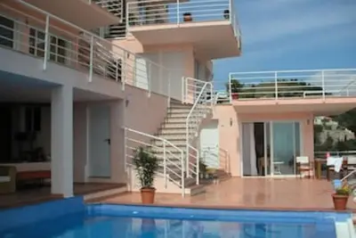 Image de Vista Bonita Apartment Type B, with magnificent views of the sea and the city