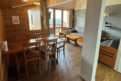Image de Appartement confort 3 pièces au pied des pistes, balcon et Wifi