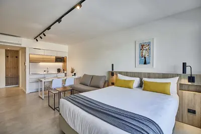 Image de SoHo 301: WiFi/Netflix/Bbq/Rooftop | Welcome2BA