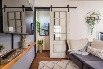 Image de Arty vintage townhouse near the Ria Formosa, Olhao