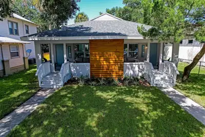 Image de Fully renovated home walking distance to Canal St.