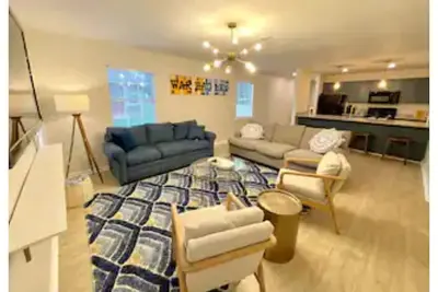 Image de Home on the Plains - Aubie Approved