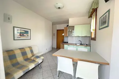 Image de Appartement de vacances près de la mer avec air conditionné