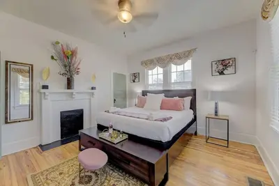 Image de Heidt of Cola | 3br located behind 5 Points!