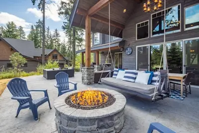 Image de Suncadia 5 Bdrm Home on the Golf Course with Great Outdoor Entertainment