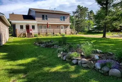 Image de Park Avenue Lodge:Steps from Au Train Beach and Atv Trails!