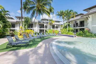 Image de Amazing Rooftop Resort Experience with Hot Tub