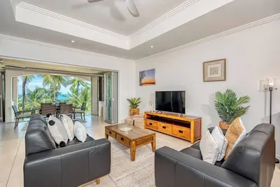Image de Verde at Island Views Palm Cove Waterfront Bliss