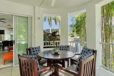 Image de In the Tropics Balcony Oasis at The Beach Club