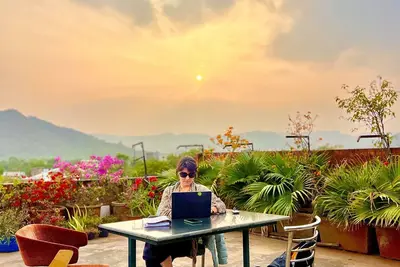 Image de Bhoora House Rooftop Ac Room Fridge Open kitchen