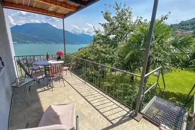 Image de Tre Terre Country Holiday Home with Lake View