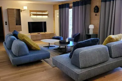 Image de Appartement Spa Avec Terrasse, Billard, Babyfoot et Sauna Ă 500m des Pistes, Parking Inclus