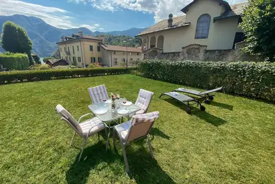Image de The comfort holiday flat Lago Villa Zen is situated close to the lake and the to