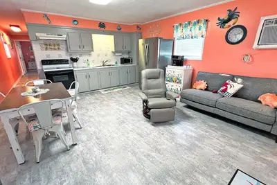 Image de B & G Crab Shack Perfect a Small Group