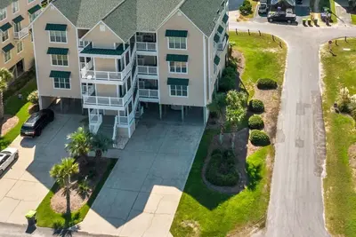 Image de CottageVacations4u \"The Great Escape\"-ocean view villa-pool club-direct beach access