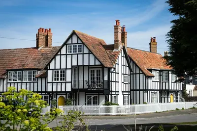 2 The Dunes, Thorpeness, family friendly in Thorpeness