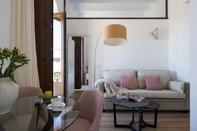 Image de Hommyhome Coliseum 204
