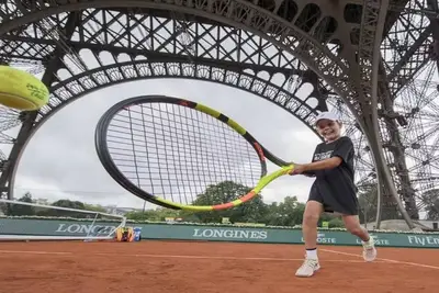 Image de Roland-Garros Staying in Boulogne-Billancourt-Located across the Seine