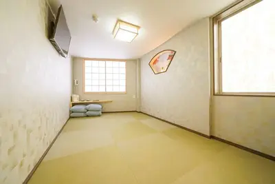 Image de Japanesestyle quadruple room close to Nishikujo / Osaka ĹŚsaka