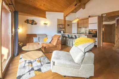 Image de Terrasse, balcon, parking, télévision, casier à ski, 76m², Saint Martin de Belleville