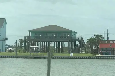 Image de Waterfront dream house on the inter-coastal