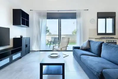 Image de Achziv Beach Getaway with Balcony