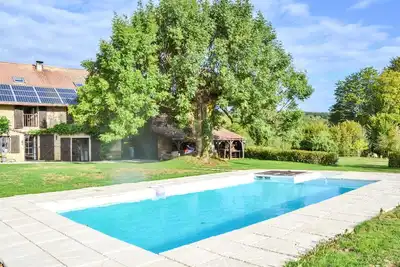 Image de Superbe maison Ă Loisia avec WiFi