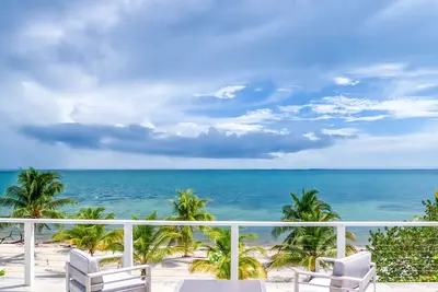 Image de Casa Ranguana - Stunning Modern Private Luxury Beachfront Home