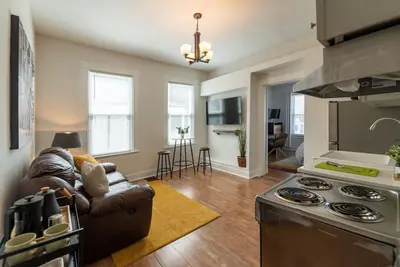 Image de Bellevue 1-Bed Private Suite- Walking Distance to Cincy