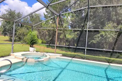 Image de Amazing 4 bedroom villa with private pool & spa!