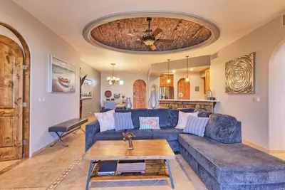 Image de Oceanfront 2-Bedroom Condo with Luxury Amenities at Bella Sirena